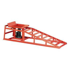 Eingangsrampe mit hydraulischem Aufzug Q-TECH