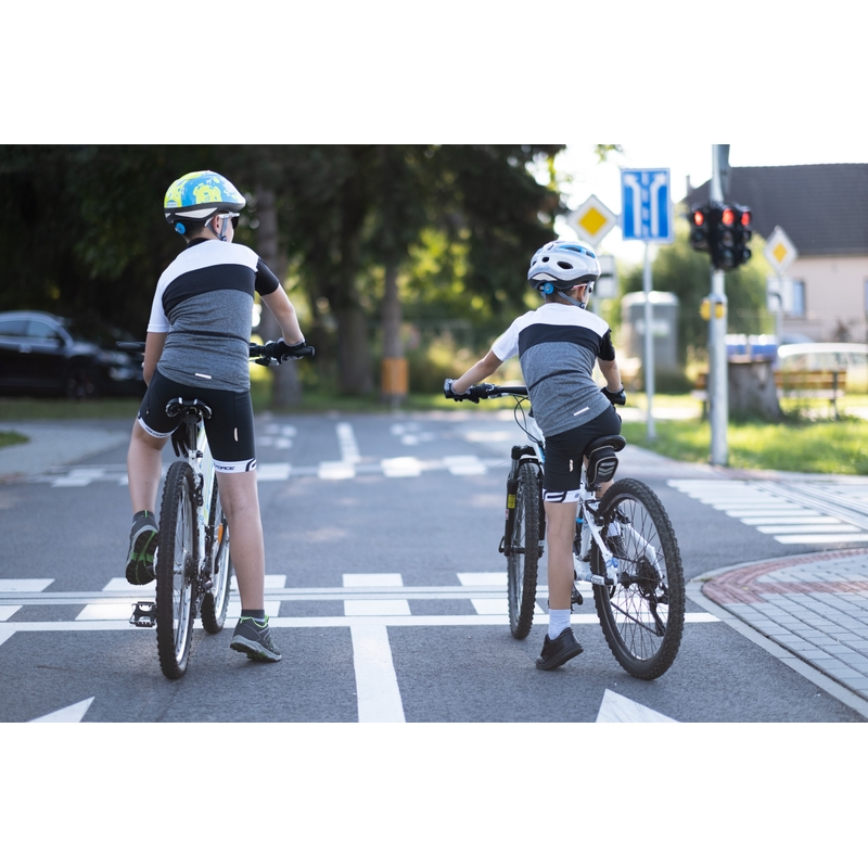 Kindershorts FORCE schwarz und weiß Ausverkauf