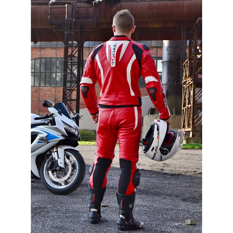Herrenjacke Tschul 525 rot Ausverkauf