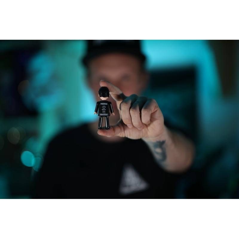 Cinema Box mit dem Film von Libor Podmol - Das Leben ist ein Ziel