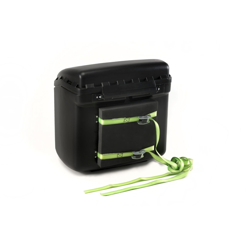 Top box PUIG MAXI BOX schwarz with lock and attached with straps