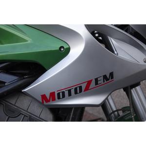 MotoZem Logo-Aufkleber schwarz