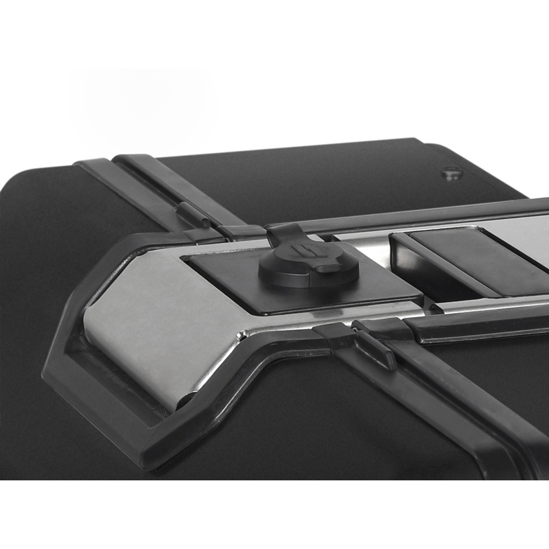 Complete set of 36L / 36L SHAD TERRA BLACK aluminum side cases, including mounting kit SHAD HONDA CB 500 X