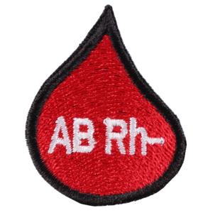 Pflaster mit Blutgruppentropfen AB Rh-