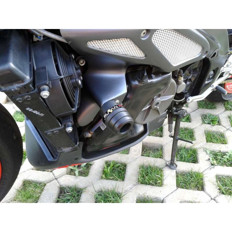 Aprilia TUONO 1000 (02-05) Gatling