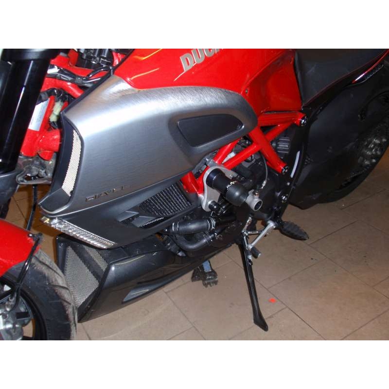 Ducati DIAVEL Klassisch