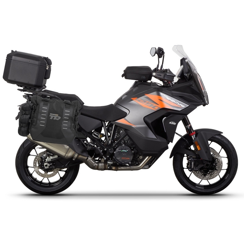 Complete set of SHAD TERRA TR40 adventure saddlebags and SHAD TERRA BLACK aluminium 37L topcase, including mounting kit SHAD KTM Super Adventure 1290 (R, S)