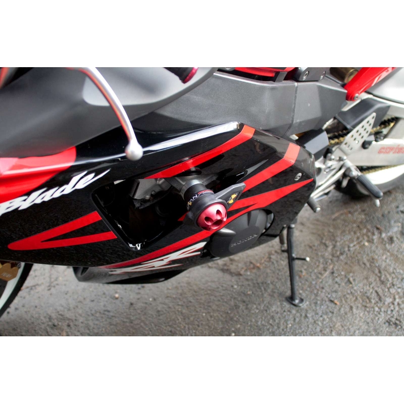 Honda CBR 954rr (02-03) Pfeil