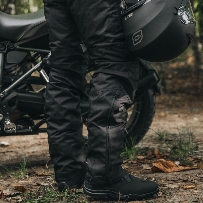 Ozon Vulcan Motorradhosen Schwarz