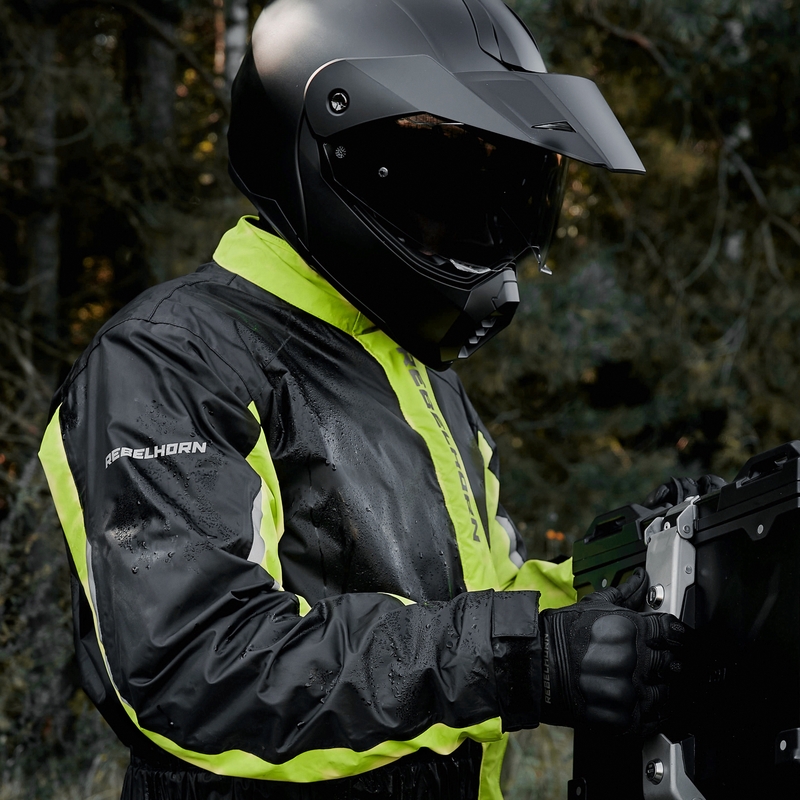Rebelhorn Reise-Regenanzug schwarz-fluo gelb