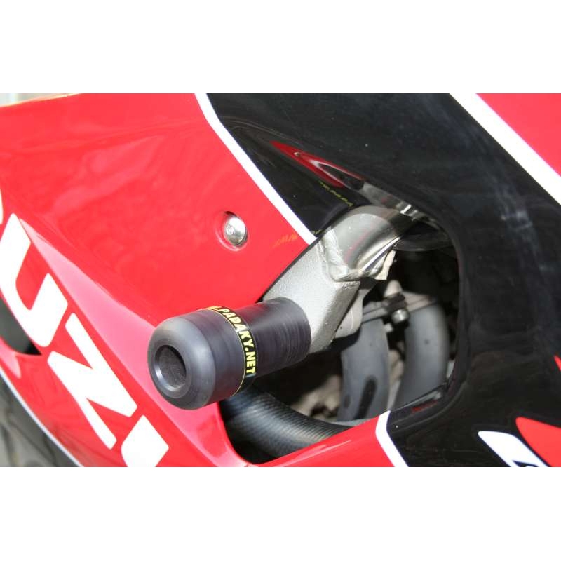Suzuki GSX-R 750 (00-03) mit Arrow Verkleidungsänderung