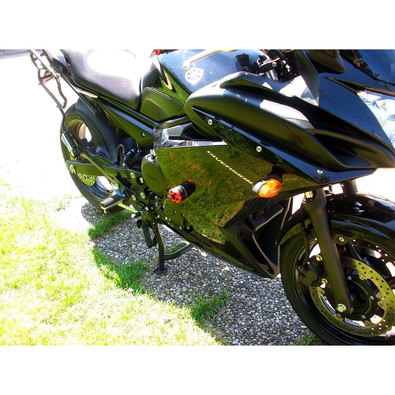 Yamaha XJ-6F (09-) Pfeil