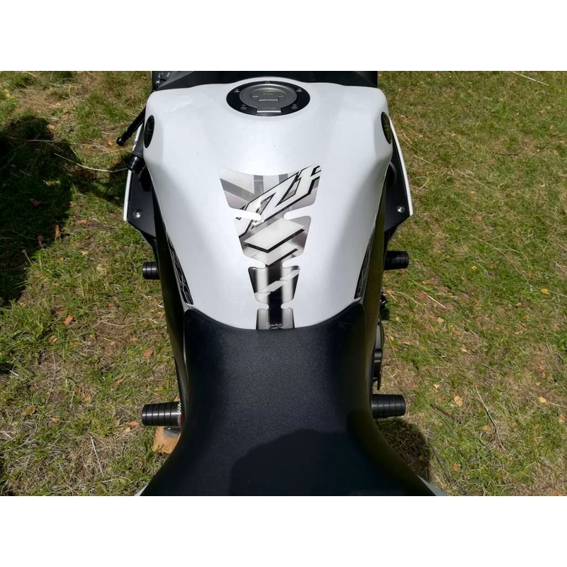 Yamaha YZF-R1 (09-14) Pfeil