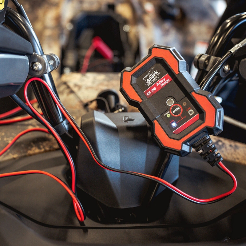 Intelligentes Ladegerät SHARK CB-750