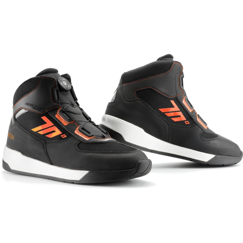 Motorradstiefel SEVENTY DEGREES SD-BC10 schwarz-orange Ausverkauf