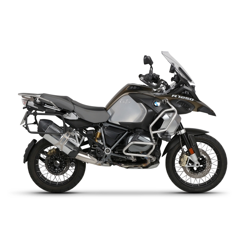 Complete set of black aluminum cases SHAD TERRA, 48L topcase + 36L / 47L side cases, including mounting kit and plate SHAD R 1200 GS Adventure/ R 1250 GS Adventure