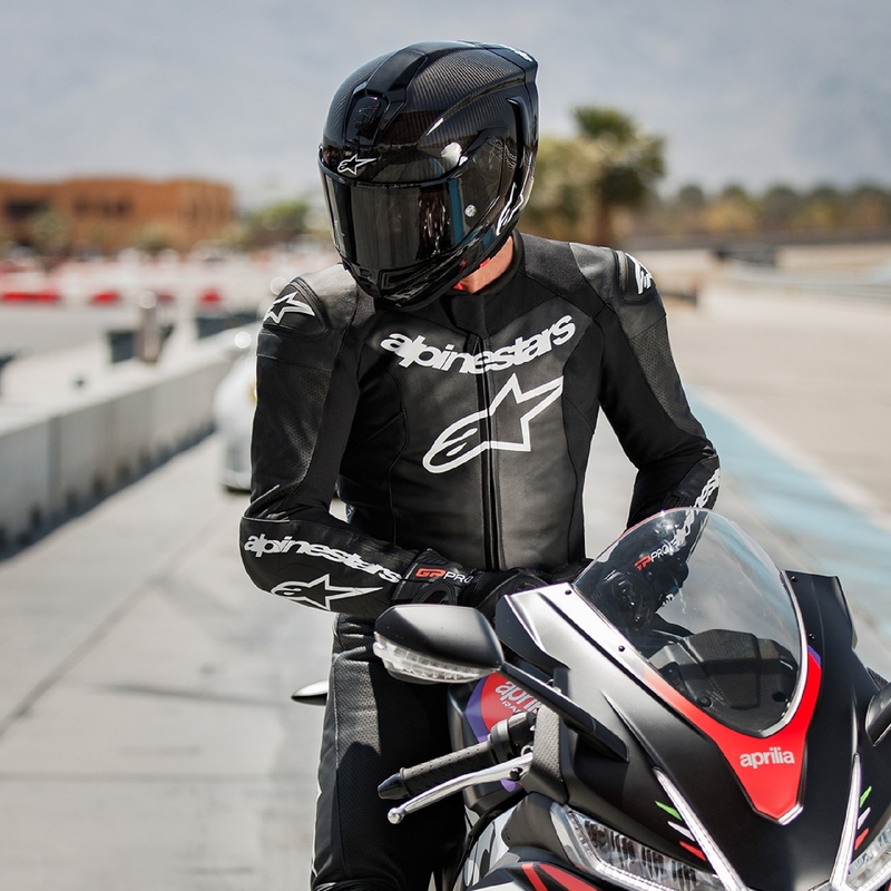 Alpinestars GP Force Lurv schwarzer Motorrad-Lederkombi