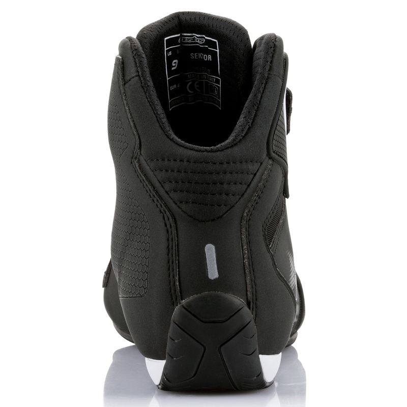 Alpinestars Sektor Motorradstiefel schwarz und weiß