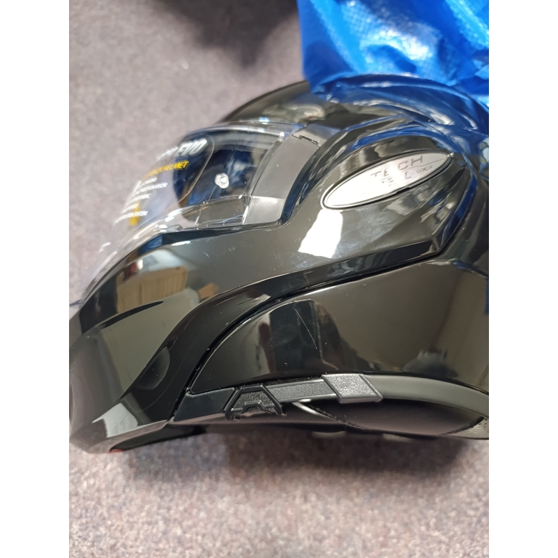 Klapphelm Scorpion EXO-TECH EVO schwarz glänzend - II. Qualität