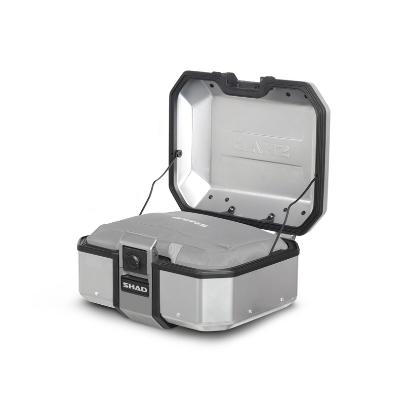 Complete set of SHAD TERRA TR40 adventure saddlebags and SHAD TERRA aluminium 37L topcase, including mounting kit SHAD BMW F 650 GS / F 700 GS/ F 800 GS (2008 - 2018)
