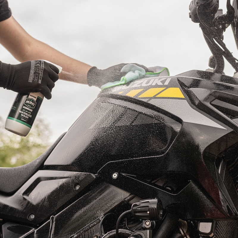 Motorrad- und Fahrradreiniger (ohne Wasser) MINT 500 ml