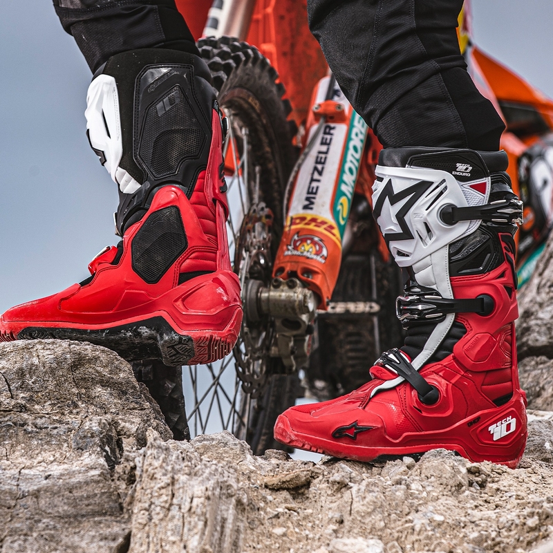 Alpinestars Tech 10 Enduro Motorradstiefel rot-schwarz-weiß