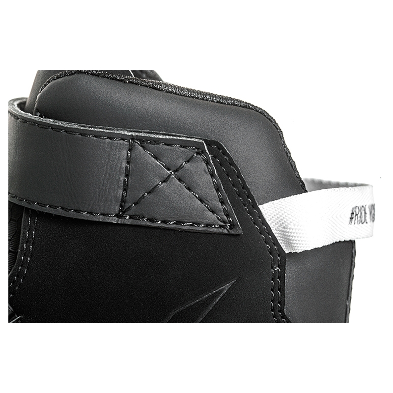 Damen-Motorradstiefel IXON Bull 2 WP schwarz-weiß