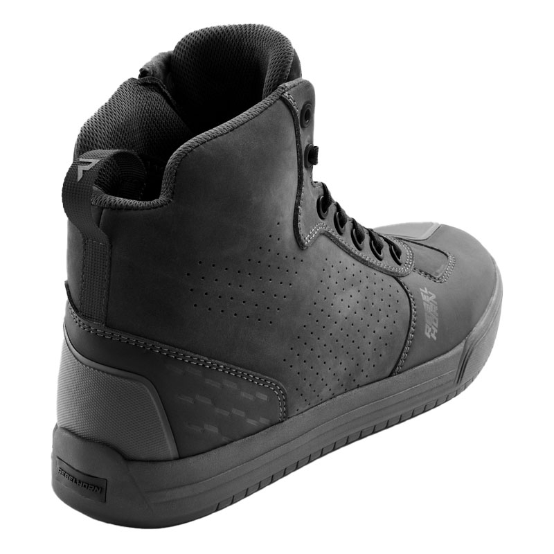 Rebelhorn Spike Motorradstiefel aus Leder, schwarz