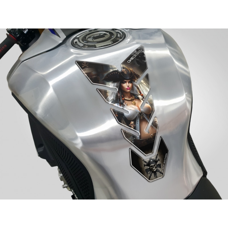 Tankaufkleber Print Black Edition - Lady Pirate