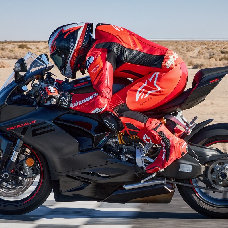 Alpinestars GP Plus V4 Sprint Einteiliger Leder-Motorradanzug, Tech-Air-kompatibel, Fluo Rot-Rot-Weiß-Schwarz