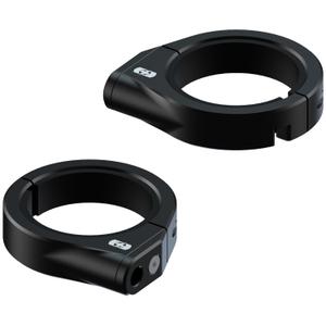 Schwarze Oxford-Adapter zum Anbringen von Blinkern an den Vorderradgabelrohren
