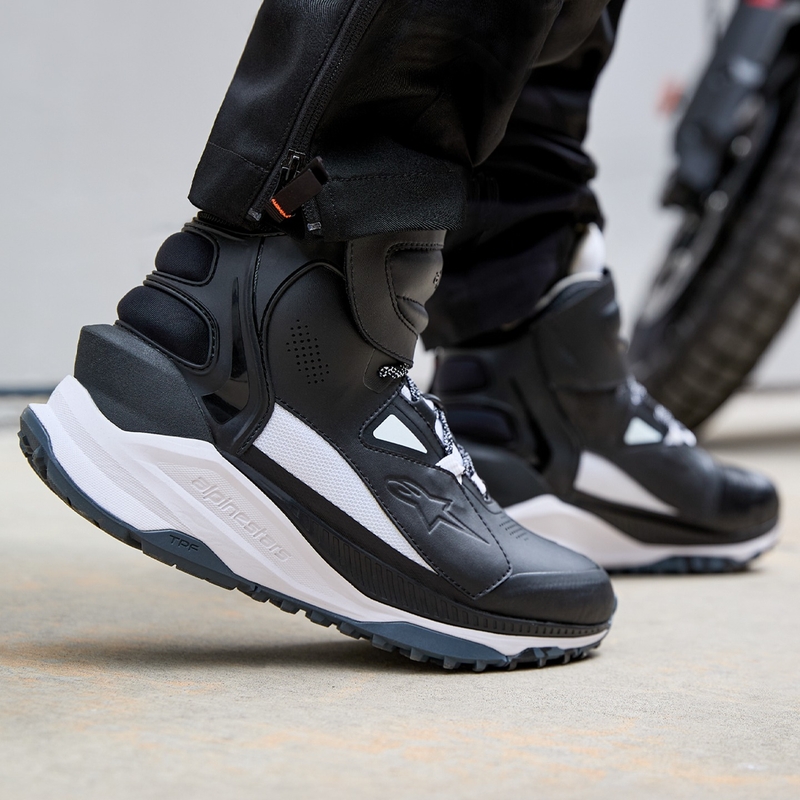 Alpinestars Speedstreet Motorradstiefel schwarz-weiß
