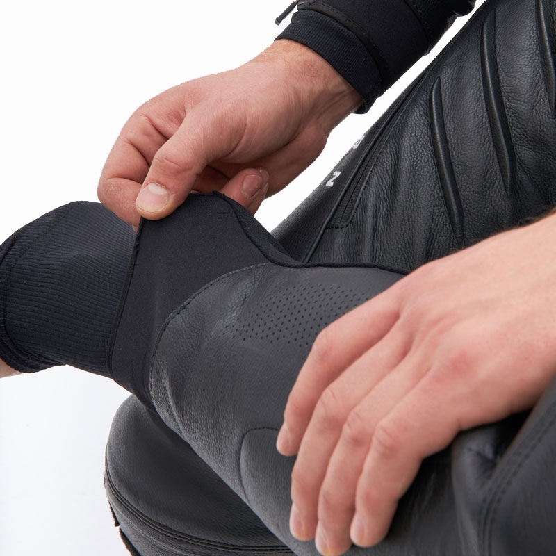 Rebelhorn Veloce Motorradhose aus Leder, schwarz-weiß