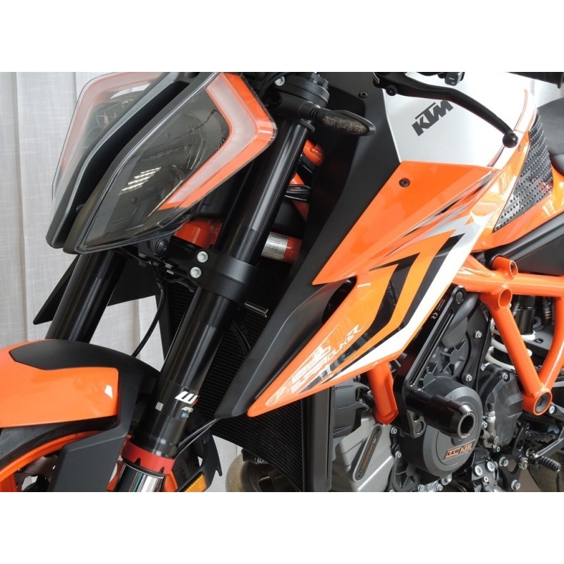 Crash protectors RDMOTO white polyamide