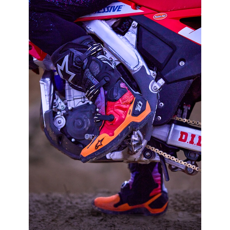Alpinestars Tech 10 Limited Edition Black Hole Motorradstiefel, schwarz