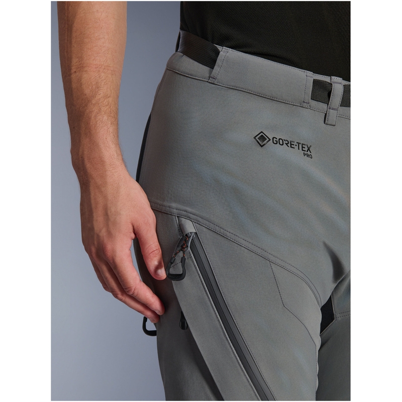 Alpinestars Nazca 3L Gore-Tex PRO Motorradshorts dunkelgrau-schwarz
