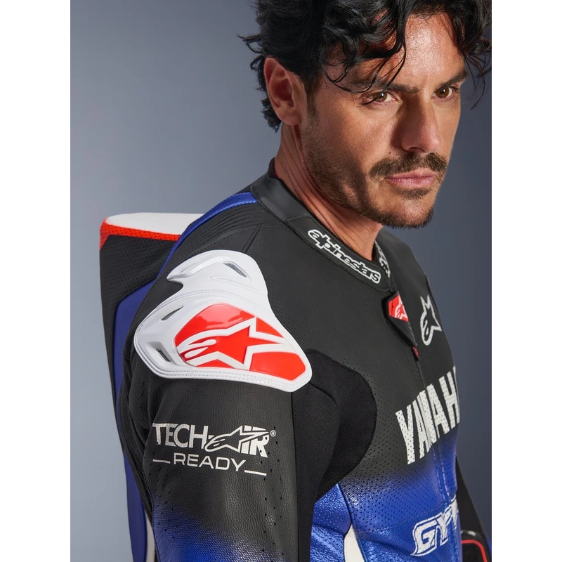 Alpinestars GP-R7 Einteiliger Motorrad-Lederkombi, kompatibel mit der YAMAHA GYTR TECH-AIR Kollektion, in Blau, Schwarz, Weiß und Rot