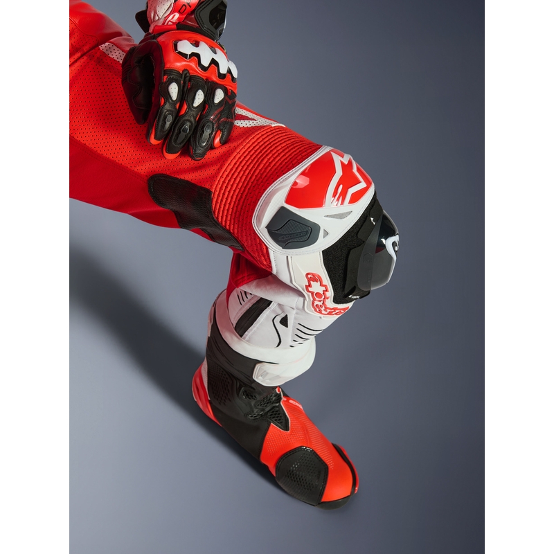 Alpinestars GP TECH V5 Einteiler Motorrad-Lederkombi, fluoreszierend rot-rot-weiß