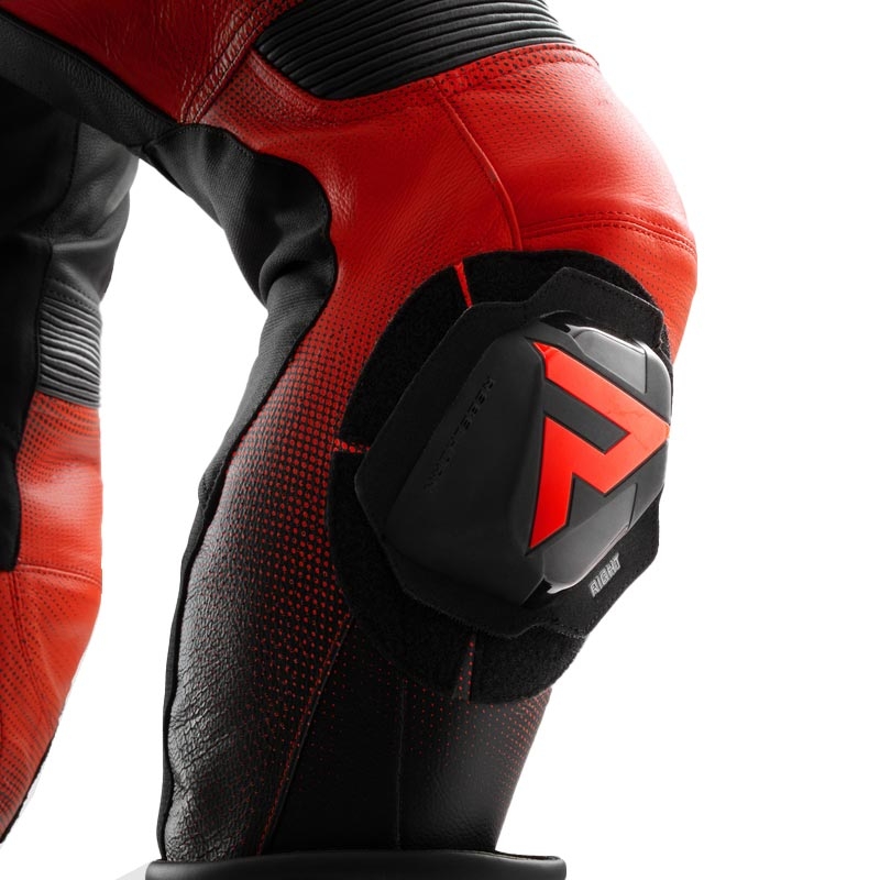 Rebelhorn Inferno Motorradhose aus Leder, schwarz-fluoreszierend rot