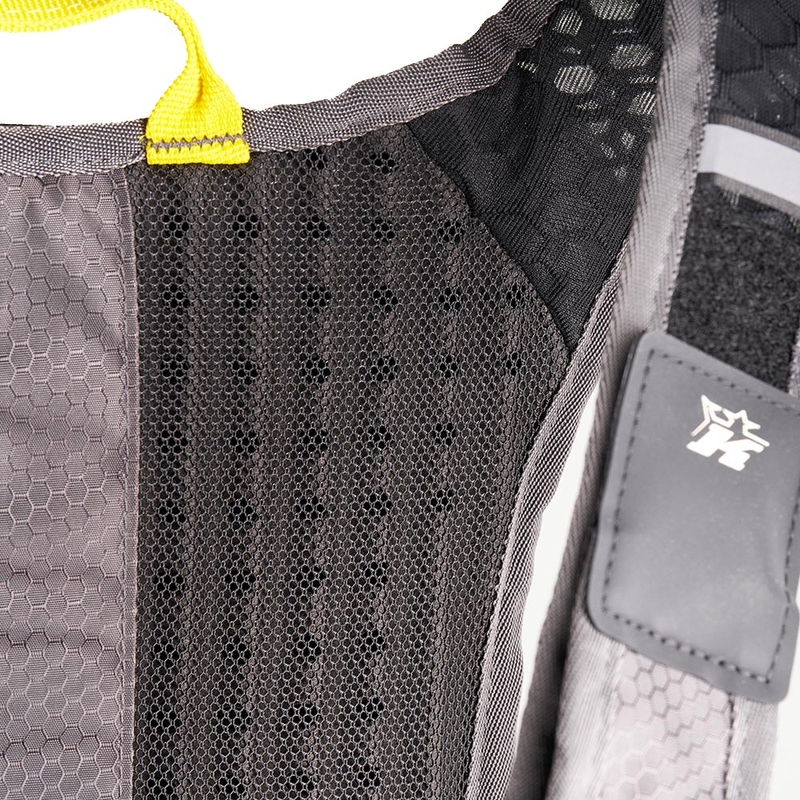 KINI Red Bull 1.0 Trinkrucksack anthrazit