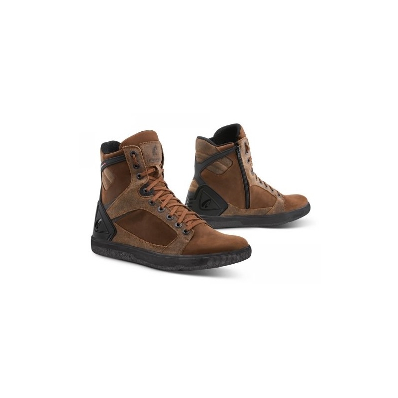 Moto Schuhe Forma Hyper WP braun Ausverkauf