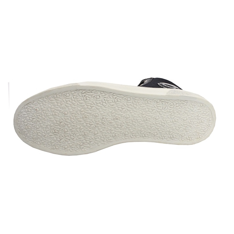 Kore Street Sneaker